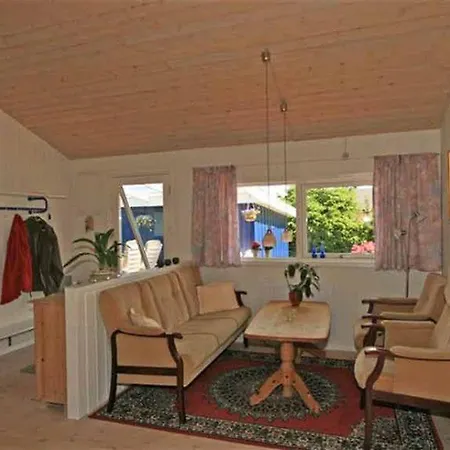 Three-bedroom Holiday In Hébergement de vacances Hals
