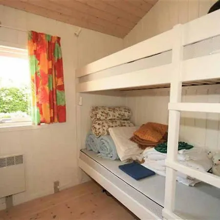 Three-bedroom Holiday In Hébergement de vacances